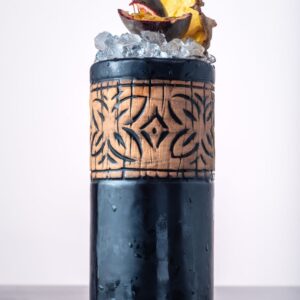 Tiki tumbler noir 40 cl en céramique peinte à la main