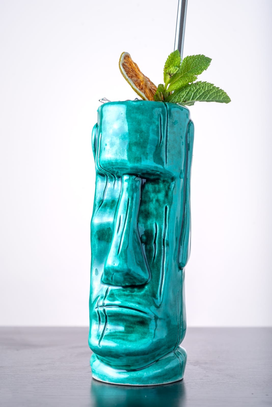 Mug tiki Moai turquoise, forme tumbler en céramique