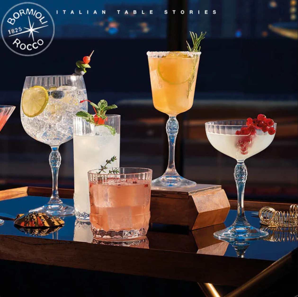 Verre à cocktail à pied America 25 cl soufflé, lot de 6 – Image 3